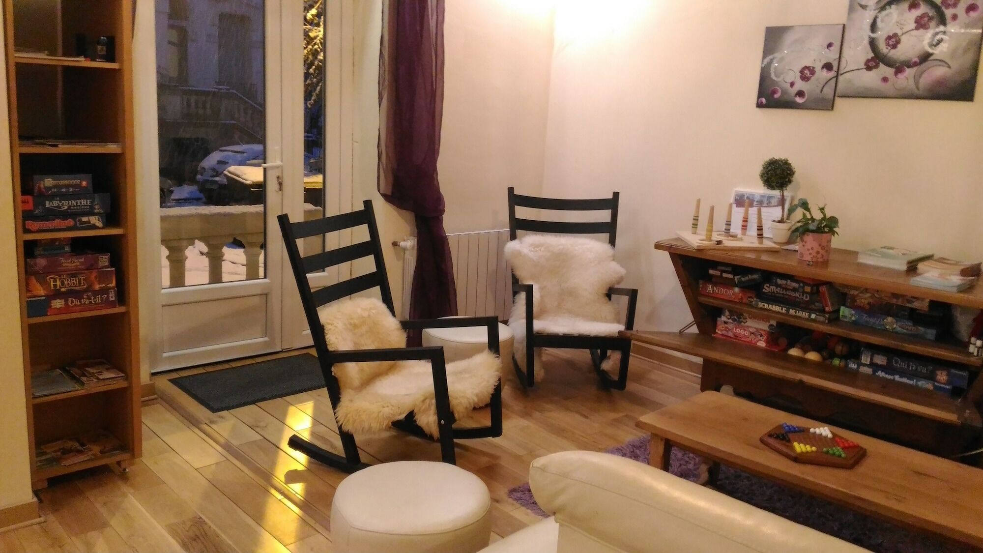 La Tour Pom'pin Couette-café
